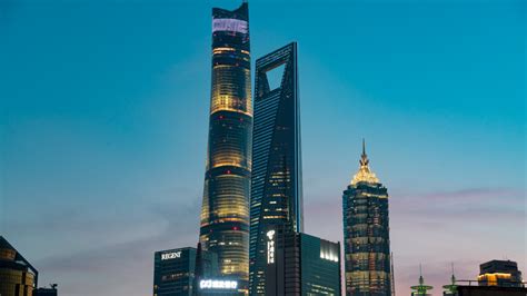 上海中心 陆家嘴 三件套 金融区 金融机构 大楼 大厦 上海-罐头图库