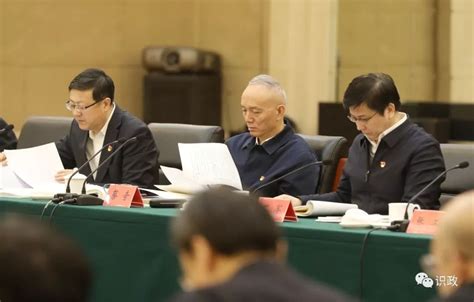 蔡奇为北京自贸区揭牌，要求打造对外开放的“北京样板”_京报网