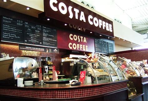 COSTA全球首发！旗下第一个植物基即饮咖啡系列在中国上市，我们和负责人聊了聊 | 小食代