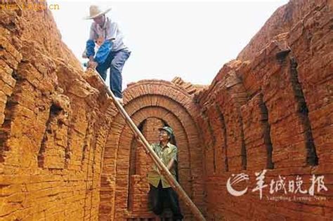 广州发现大型南朝砖室墓_考古历史_历史千年