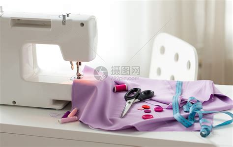 裁剪缝纫基础之认识缝纫机和缝纫机的基本使用技巧╭★肉丁网