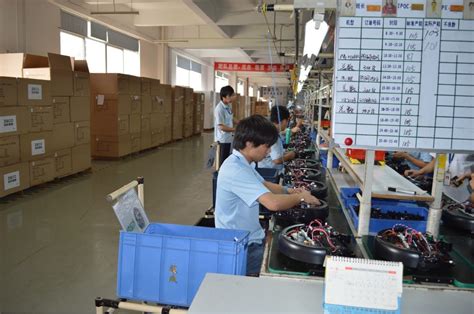 人机交互终端产品列表-深圳市艾威光电技术发展有限公司