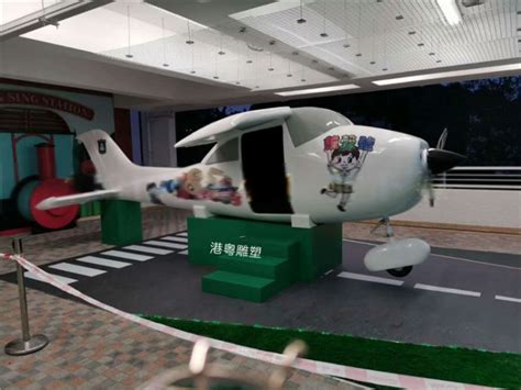 表面喷亮光光油的玻璃钢仿真飞机雕塑飞机模型生产【价格 ...