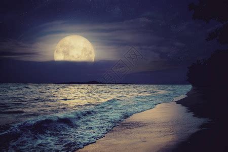 星光海，一幅浪漫唯美的作品，亮晶晶的海面… - 堆糖，美图壁纸兴趣社区