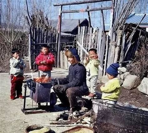 罕见老照片，上世纪80年代左右中国农村图景，图3让人非常羡慕|农村|图景|年代_新浪新闻
