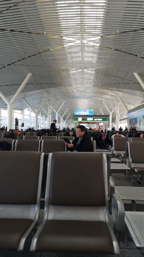 在南昌的昌北机场,怎样可以到市中心的孺子路-昌北机场南昌市中心孺子路