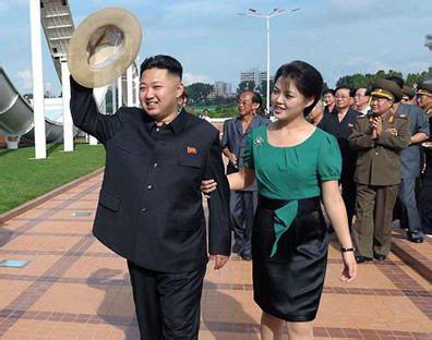 金正恩和夫人出席朝鲜跨年音乐会_ 视频中国