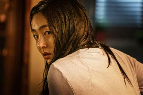 4部必看韩国惊悚驱魔电影哭声 小女孩附身片段超过瘾又吓人 - 麻辣星闻