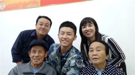 中国军人40年：不同的青春 共同的信念_国内_新闻频道_云南网