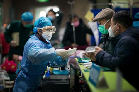 战疫情 暖色调|陕西汉中：镜头下，医务人员抗击疫情的美丽身影 - 西部网（陕西新闻网）