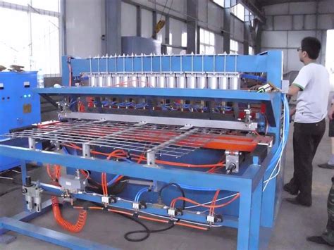 全自动钢筋网焊网机 - 安平县精密机械丝网厂
