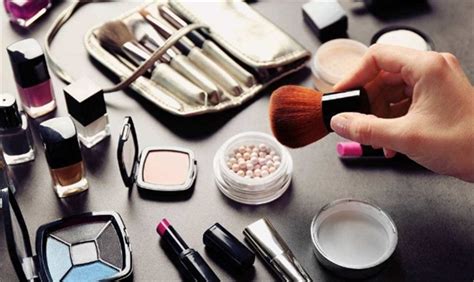 全球化妆品行业发展向好，中国市场有哪些惊喜表现？ | CBNData