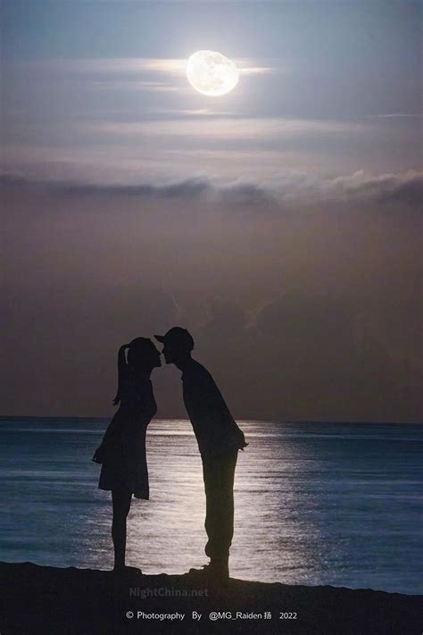 头像温柔夜空图片女生