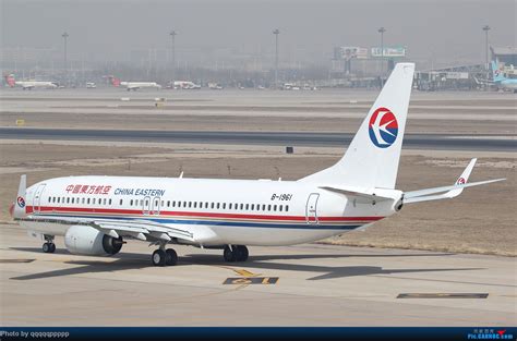 航空老兵谢幕 国内最后一架波音737-300退役|界面新闻