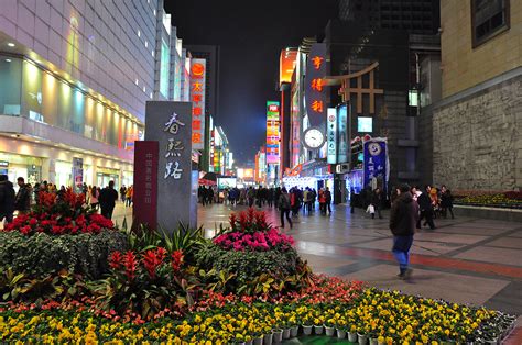 2023春熙路游玩攻略,与上海南京路步行街一样，成...【去哪儿攻略】
