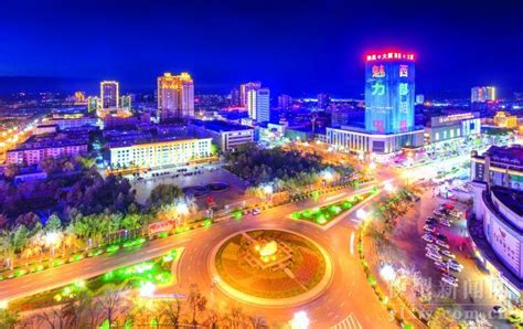 航拍新疆奎屯市。。。石广元摄影 - 尼康 D3S(单机) 样张 - PConline数码相机样张库