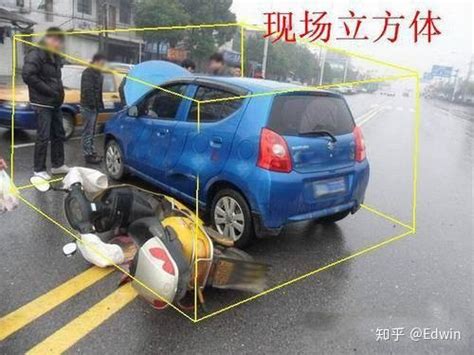 如图所示，驾驶机动车接打电话容易导致发生交通事故。_2023科目一试题