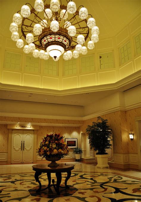 上海迪士尼爱莎堡主题酒店动漫高级房-栎锦游远