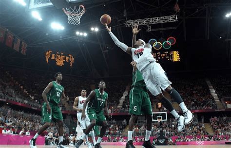2012年美国曾狂胜尼日利亚83分 安东尼14分钟37分_篮球