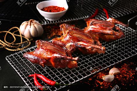 烤鸽子,中国菜系,食品餐饮,摄影素材,汇图网www.huitu.com
