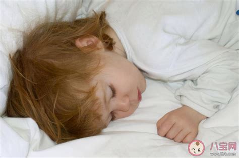 晚上叫醒孩子上厕所会影响睡眠吗 想让宝宝不起夜家长需要注意什么 _八宝网