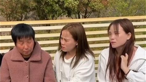 河南女孩刷视频刷出双胞胎姐妹养母现身：不用鉴定，你俩就是双胞胎！_腾讯视频