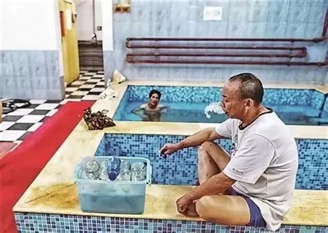 老北京的澡堂子：赤诚相对，才是人与人之间最舒服的状态 - 知乎