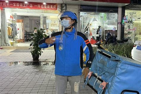 美媒又被惊到了：外卖小哥比奥运冠军还快！|华尔街日报|外卖小哥|奥运冠军_新浪科技_新浪网