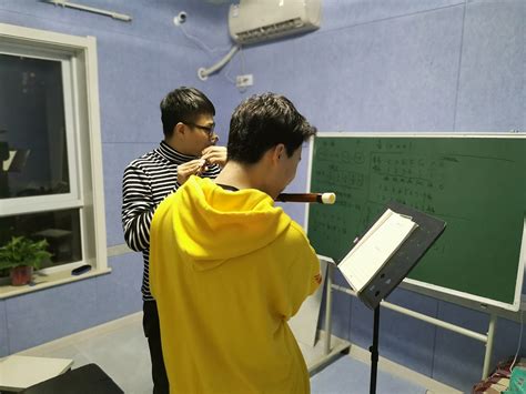 西安声乐培训_萨克斯|单簧管|长笛|竹笛培训班-西安青岚之音培训机构