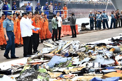 埃塞空难6分钟，印尼13分钟，波音737MAX 8“死亡俯冲”到何时？__凤凰网