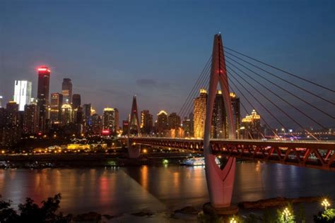 东水门大桥垂直升降梯年内开工 具体位置定了_重庆市人民政府网