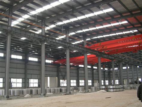 武汉钢结构公司大型钢结构滑移安装的施工技术-湖北蓝欧钢结构工程有限公司