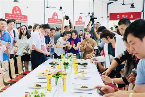 中餐烹饪世界锦标赛开幕 全球200位精英大连比拼厨艺