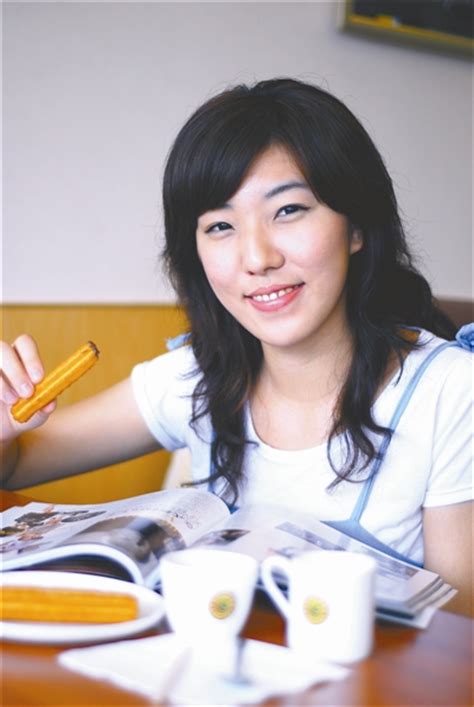华裔女大学生张丽变身艳星:拍A片与星巴克打工无异 -- 电子技术、单片机、网络应用、计算机编程爱好者的家园-- 编程爱好者博客