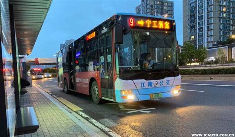 深圳推出电子公交站牌 精准显示车还要多久到- 深圳本地宝