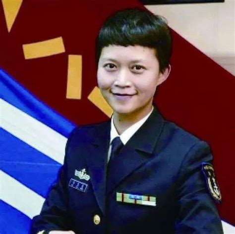 中国首位女舰长，是她！_韦慧晓_海军_航母