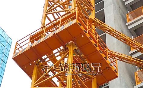 塔吊防护围栏-四川永彩金属制品有限公司