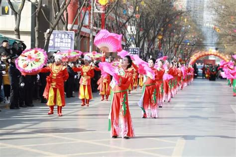 海阳大秧歌正月闹新春 实拍最隆重“拜年礼节”_胶东在线旅游频道