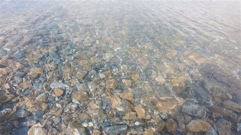 水浪拍打着石头GIF动图图片-正版gif素材401115970-摄图网