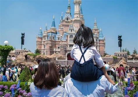 【带娃必看】上海迪士尼最适合带孩子玩的项目TOP8，上海迪士尼亲子游项目攻略