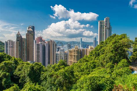 在阳光明媚的日子里看香港高清图片下载-正版图片504877451-摄图网