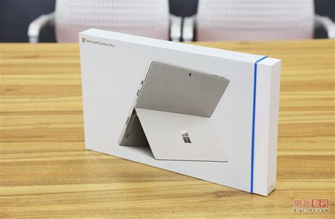 微软Surface Pro 8上手：外观首次改变 还换上了更强芯 ZT - ThinkPad 联想 苹果笔记本电脑及配件产品咨询中心 ...
