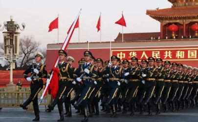 北京城市地标天安门广场五星红旗摄影图高清摄影大图-千库网