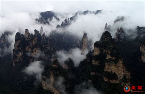 首届湖南旅游发展大会开幕式 一场百人走秀即将再现仙境张家界|张家界市|湖南省_新浪新闻