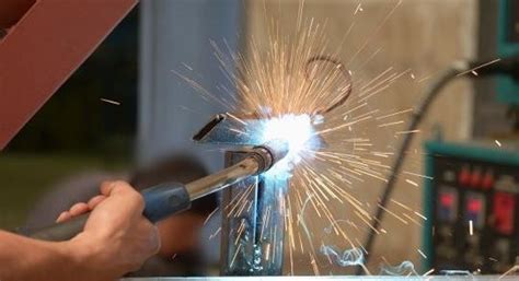氩弧焊基础知识，氩弧焊焊接技巧，氩弧焊技术大全[百科]
