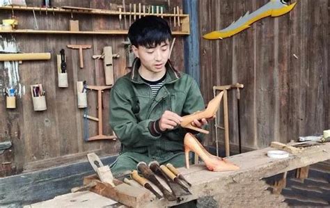 巧夺天工的榫卯结构！中国的传统木匠手艺在外国发扬光大