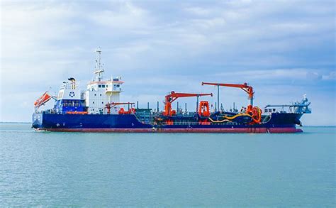 5500m³耙吸式挖泥船 - 设备展示 - 深圳大铲岛集团有限公司
