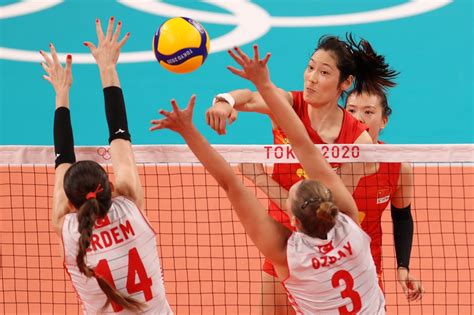 东京奥运首秀爆冷，中国女排小组赛0:3不敌土耳其|中国女排 ...