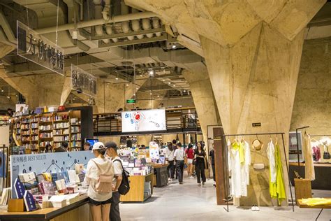 2021方所书店购物,一家书店成为网红和旅游景点...【去哪儿攻略】