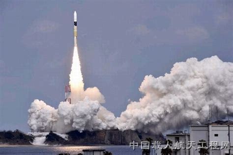 背景回顾：日本“隼鸟2号”成功在小行星上着陆并取样的视频|日本|小行星|地球_新浪新闻